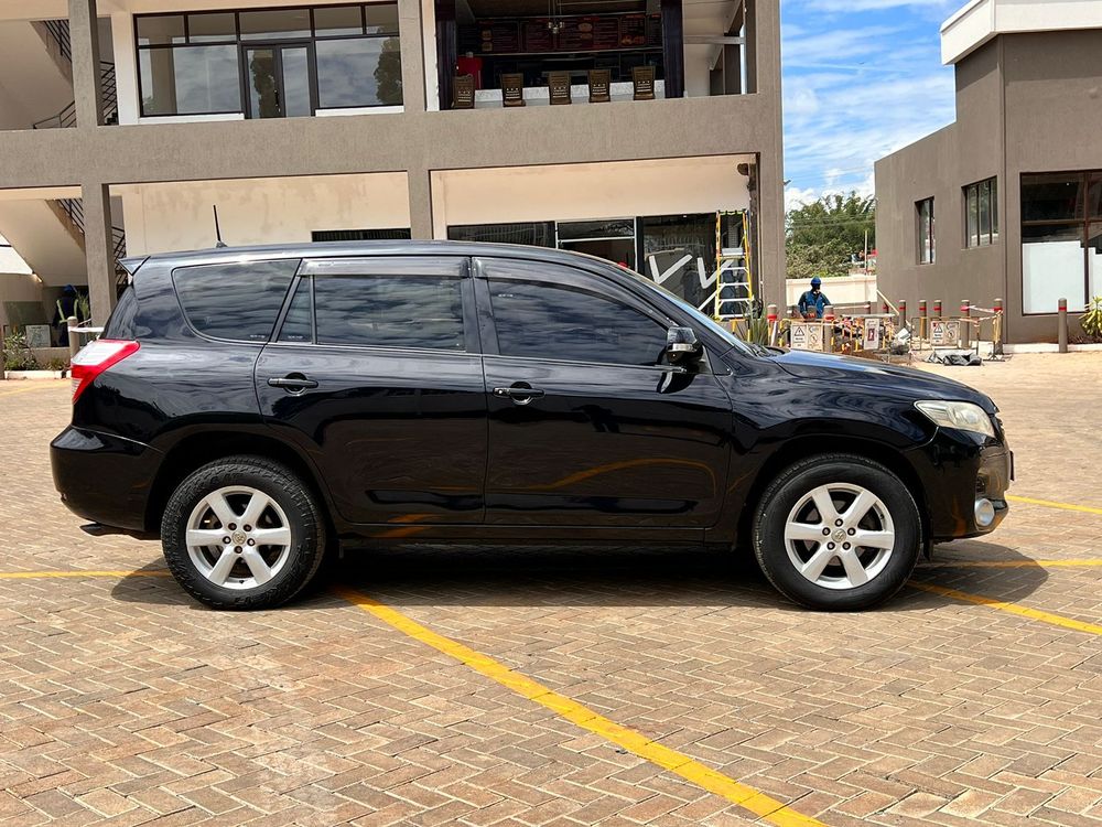 Local or import cars from kenya. Carhoot car Id 3