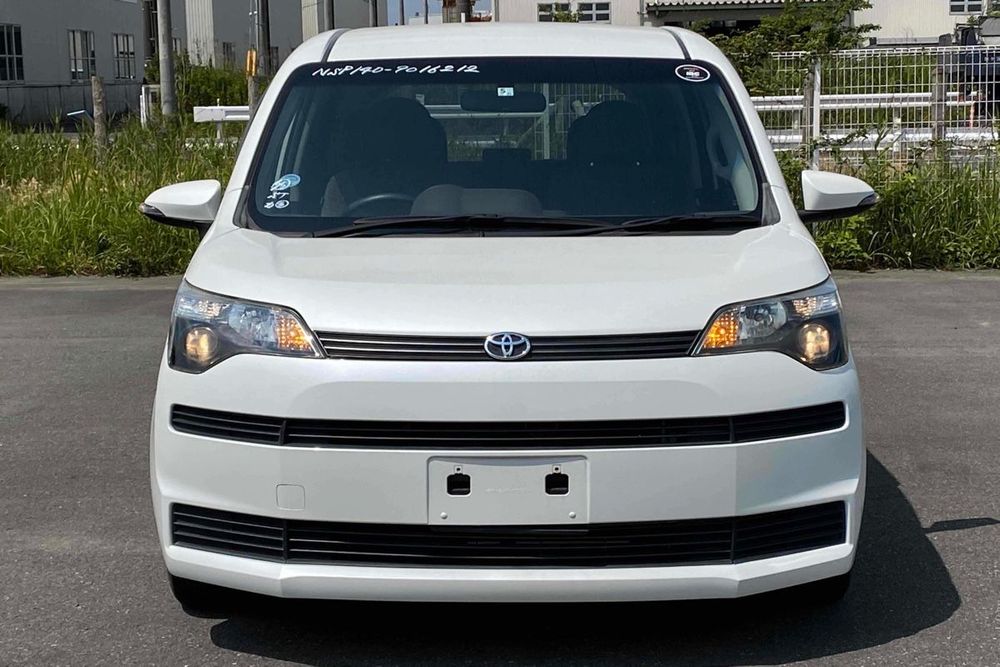 Local or import cars from kenya. Carhoot car Id 3