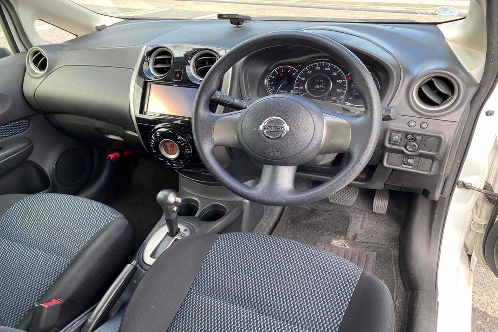 Local or import cars from kenya. Carhoot car Id 7