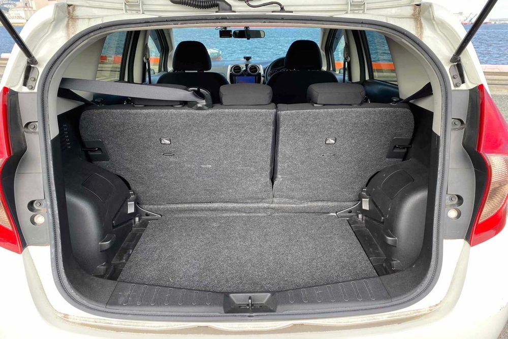 Local or import cars from kenya. Carhoot car Id 9