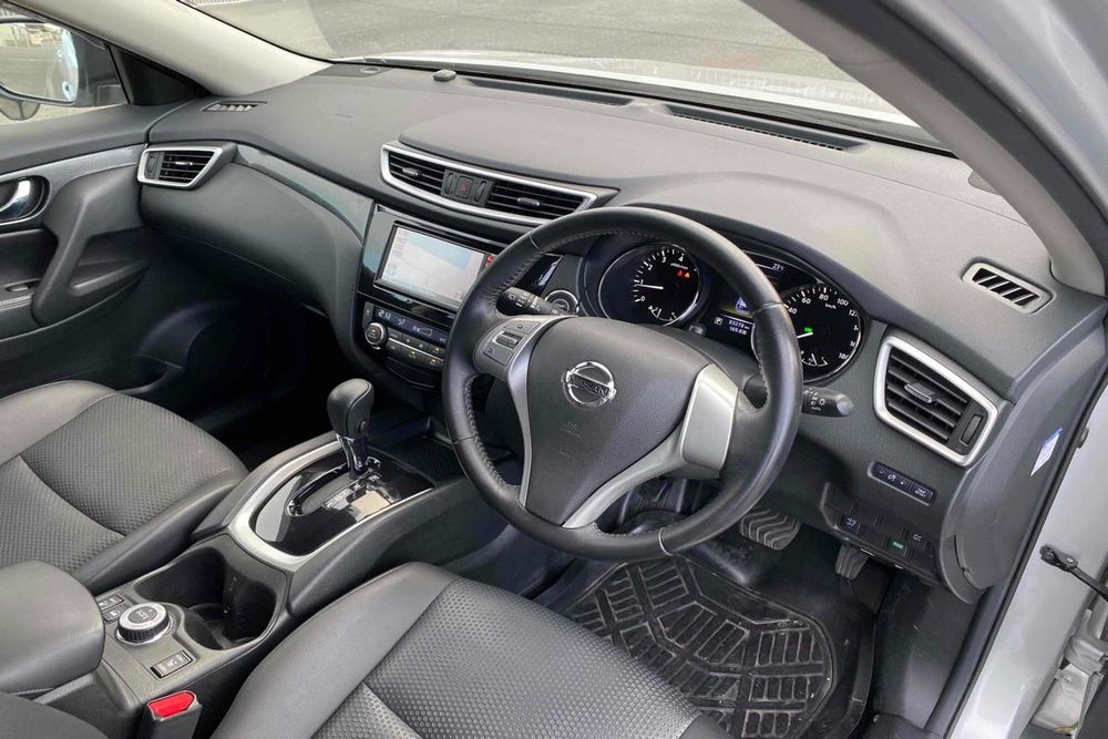 Local or import cars from kenya. Carhoot car Id 7