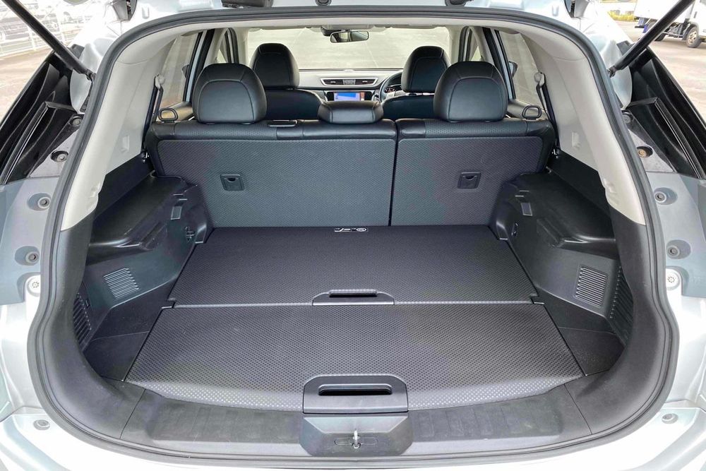Local or import cars from kenya. Carhoot car Id 9