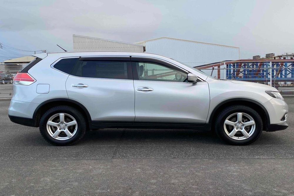 Local or import cars from kenya. Carhoot car Id 5