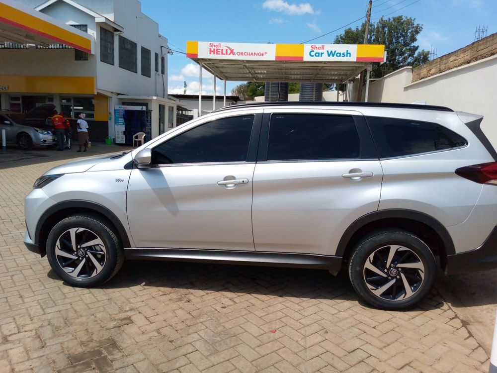 Local or import cars from kenya. Carhoot car Id 3
