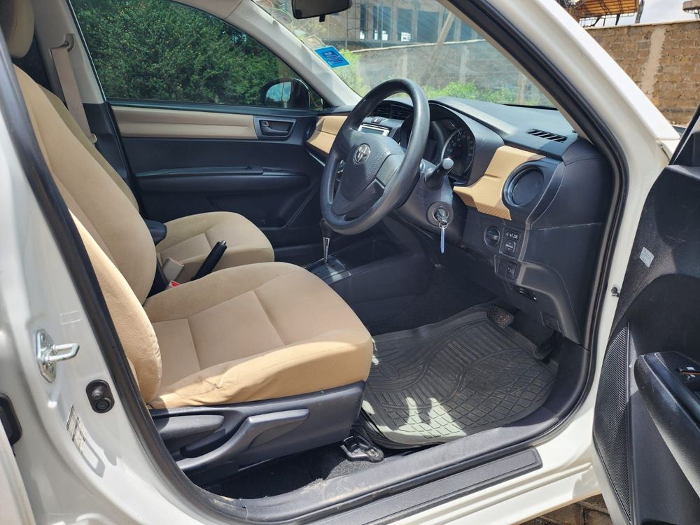 Local or import cars from kenya. Carhoot car Id 5