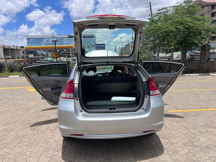 Local or import cars from kenya. Carhoot car Id 5
