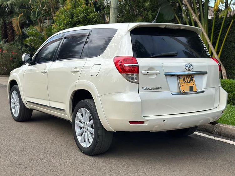 Local or import cars from kenya. Carhoot car Id 3