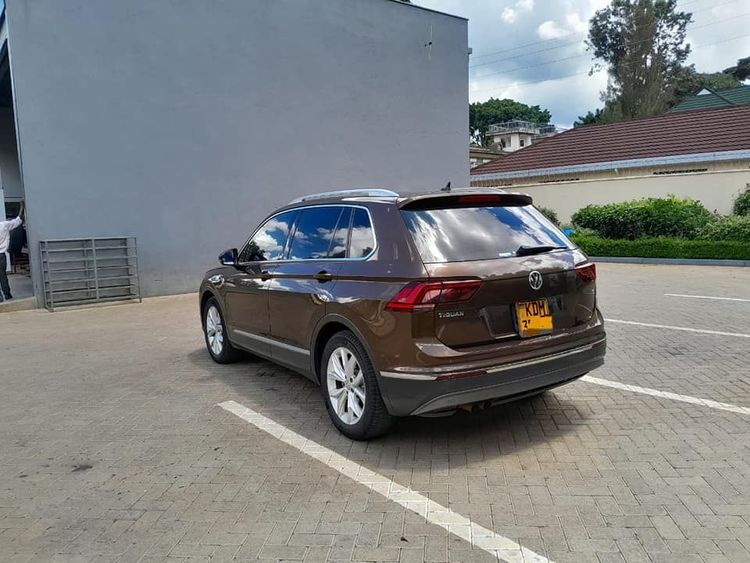 Local or import cars from kenya. Carhoot car Id 10