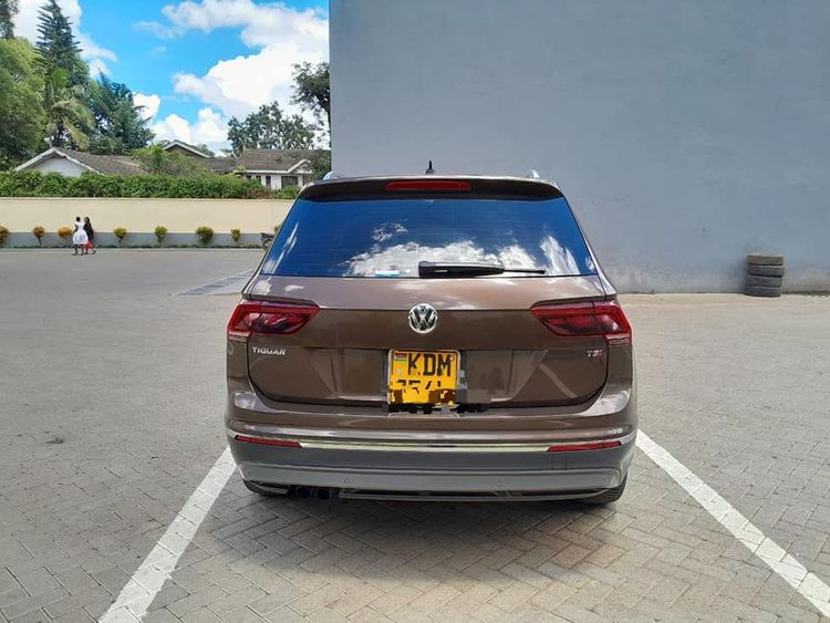 Local or import cars from kenya. Carhoot car Id 9
